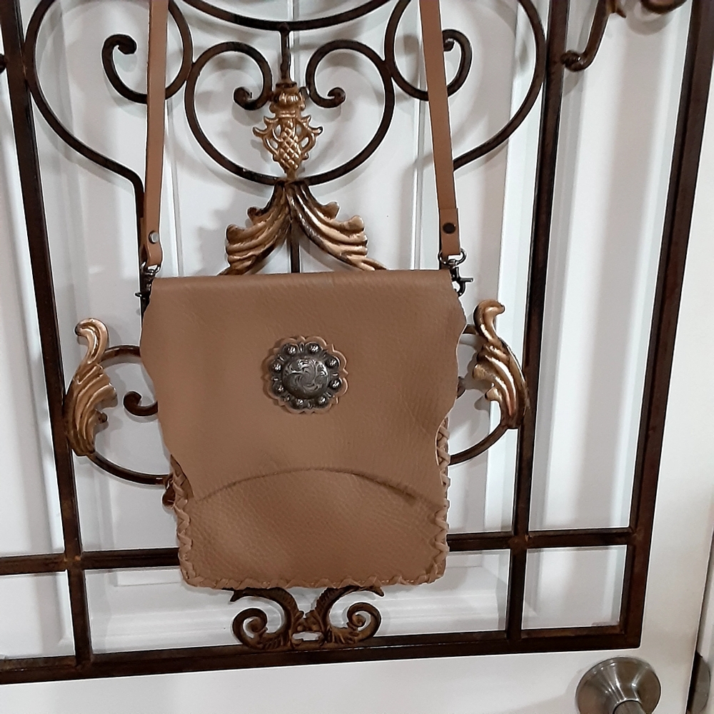 Delila Leather Crossbody Bag Silver Concho Medallion Whipstitch